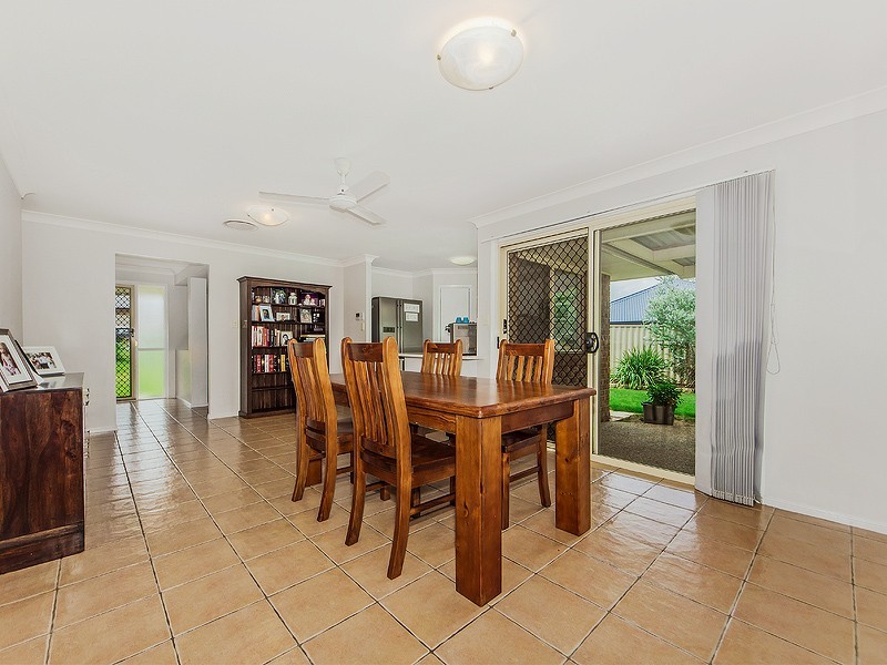 9 Kelso Close, Yamanto QLD 4305