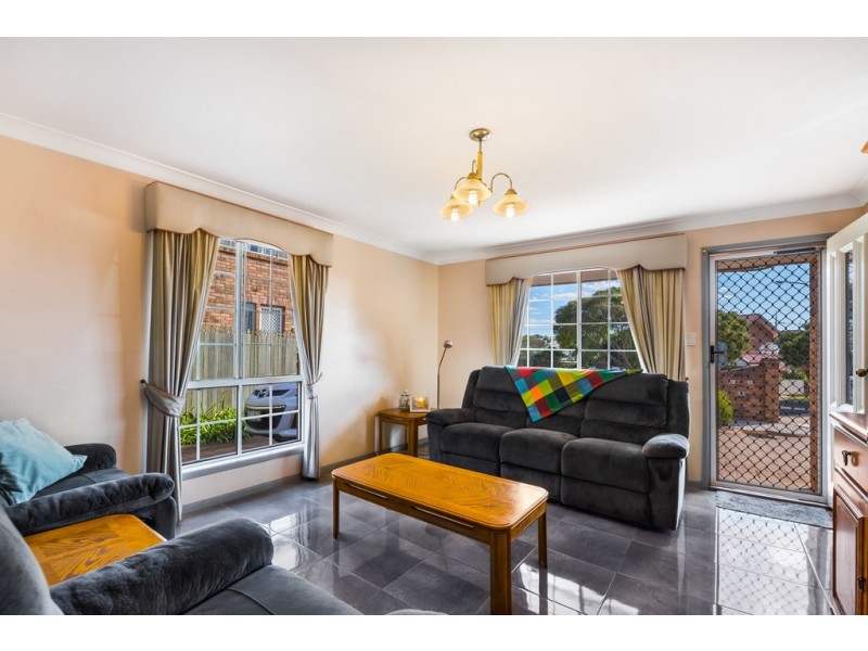 7/2-6 Roser Close, Kearneys Spring QLD 4350