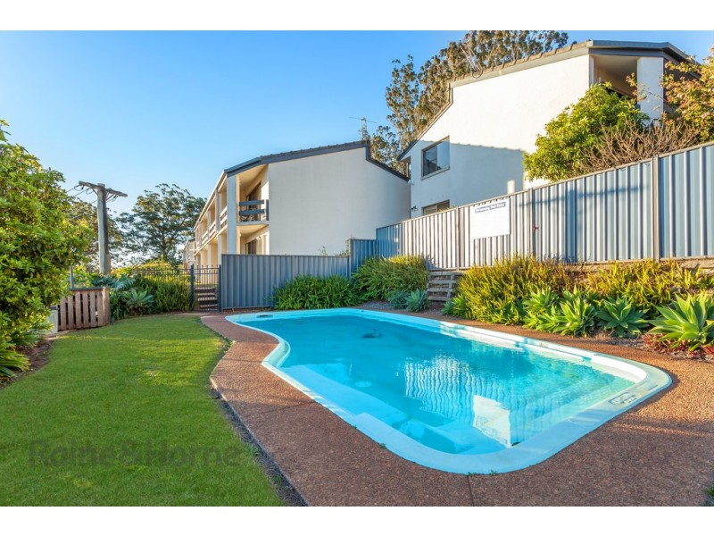 29/2 Benjamin Street, Mount Lofty QLD 4350