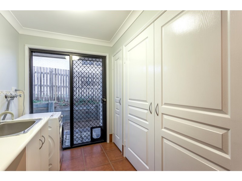 4 Myora Close, Darling Heights QLD 4350