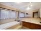 3A Macqueen Street, Mount Lofty QLD 4350