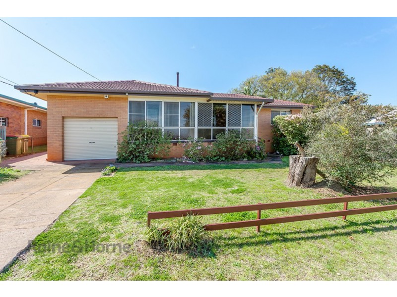 71 Debra Street, Centenary Heights QLD 4350