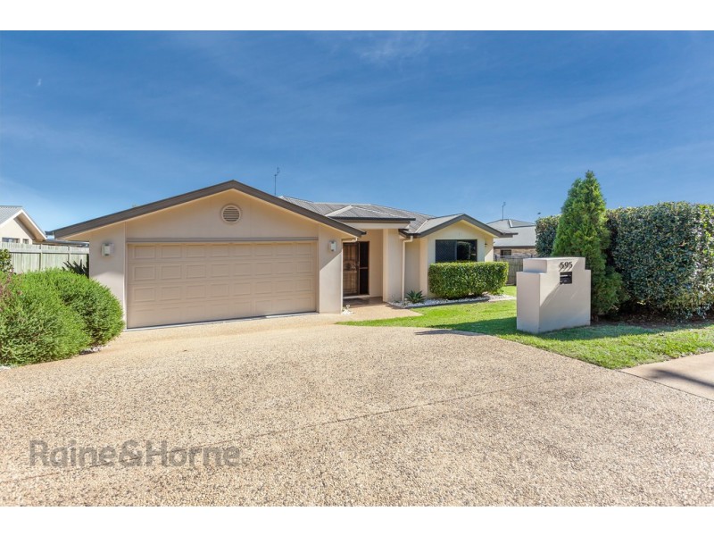 595 Hume Street, Kearneys Spring QLD 4350
