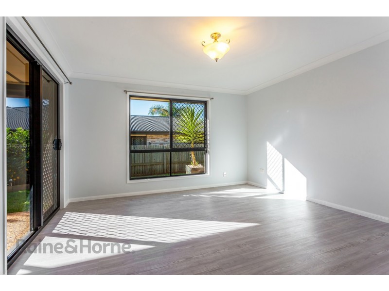 595 Hume Street, Kearneys Spring QLD 4350