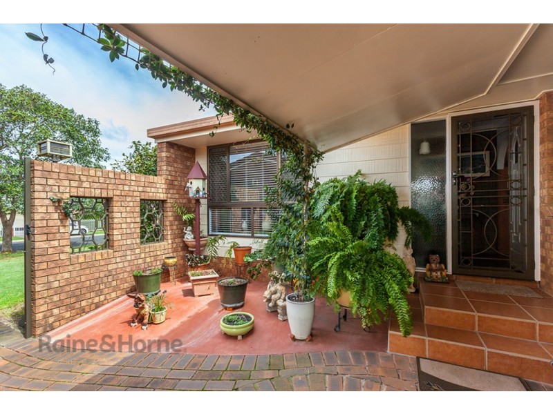 7 Banksia Street, Newtown QLD 4350