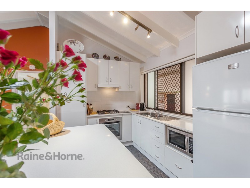 7 Banksia Street, Newtown QLD 4350