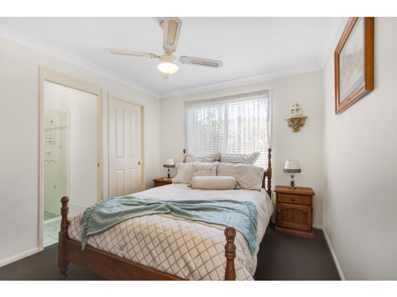 22 La Vista Court, Middle Ridge QLD 4350