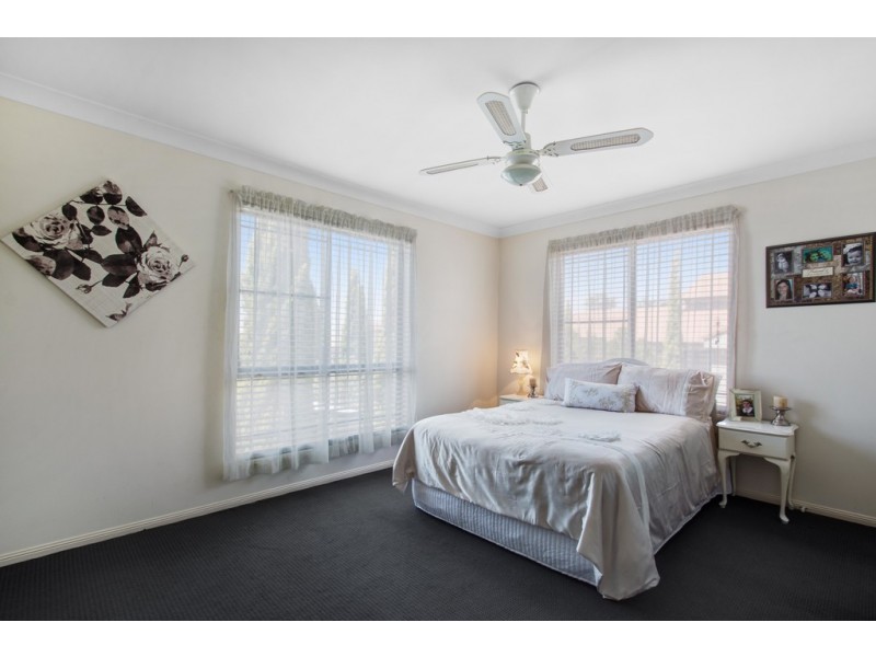 22 La Vista Court, Middle Ridge QLD 4350