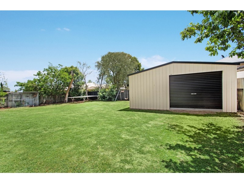 22 La Vista Court, Middle Ridge QLD 4350