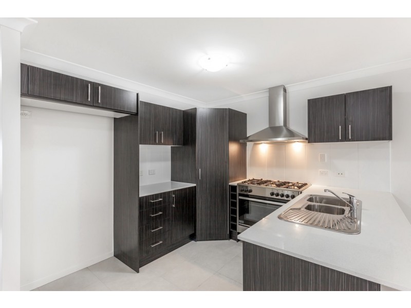 11B Sienna Drive, Glenvale QLD 4350