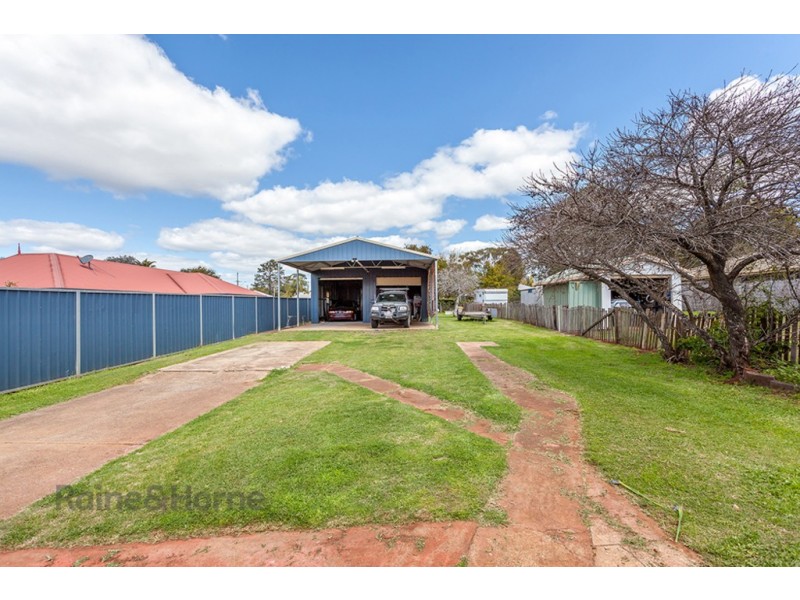 22 Warwick Street, Harristown QLD 4350