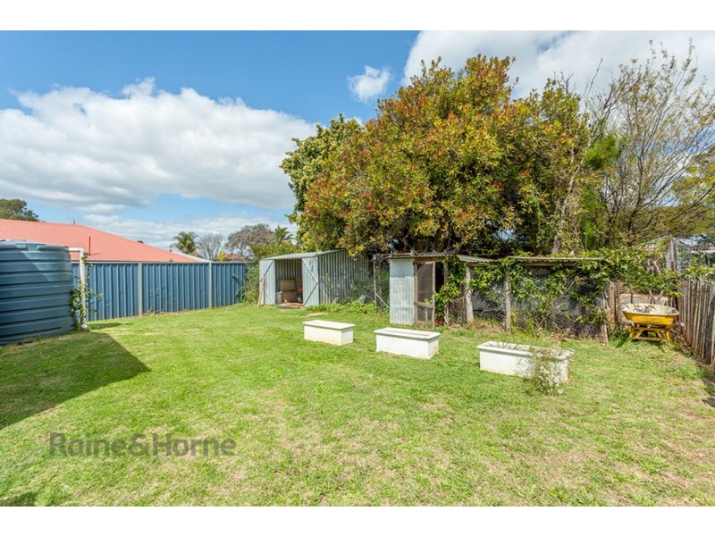 22 Warwick Street, Harristown QLD 4350