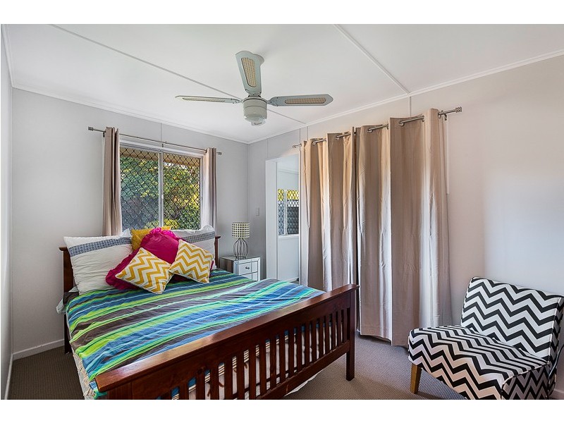 2 Shennan Street, Harristown QLD 4350