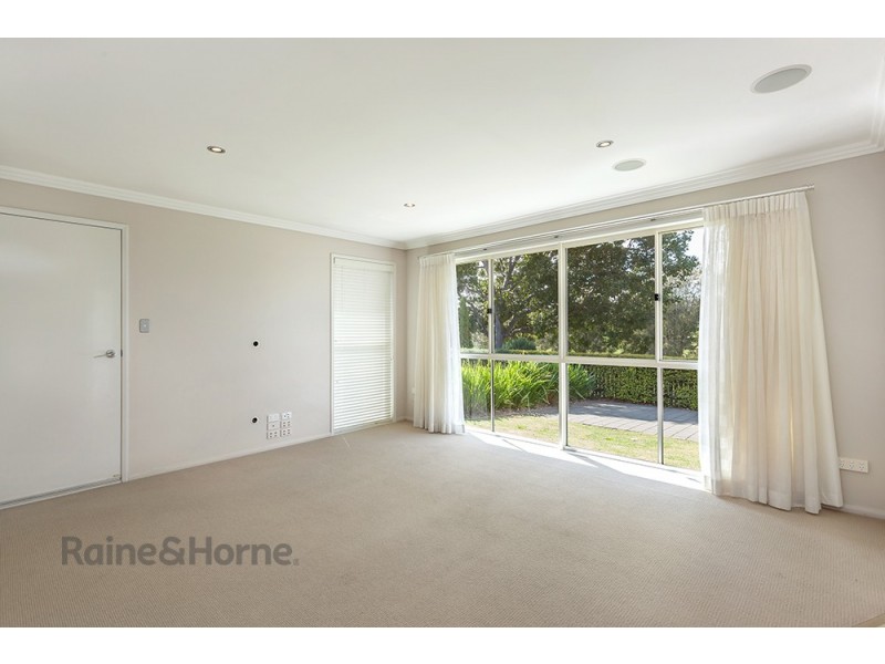 2/375 Stenner Street, Kearneys Spring QLD 4350