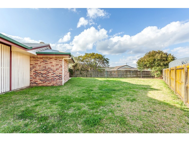 3 Hennenlotter Court, Kearneys Spring QLD 4350