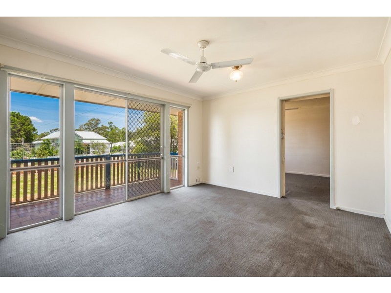 255 Mackenzie Street, Centenary Heights QLD 4350