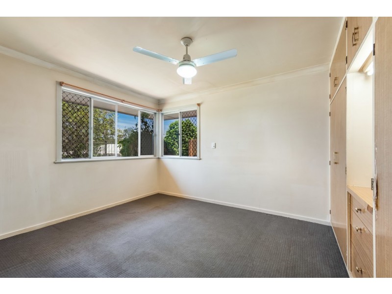 255 Mackenzie Street, Centenary Heights QLD 4350