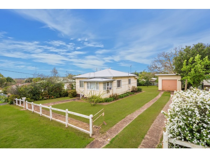 31 Kate Street, Harlaxton QLD 4350