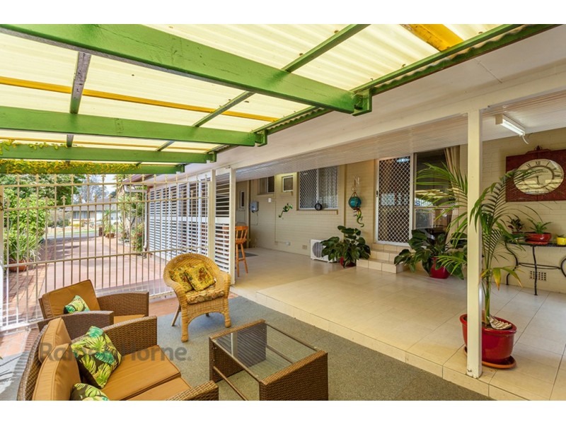 25 Welcombe Avenue, Rockville QLD 4350