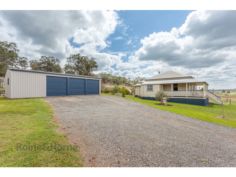 69 Geitzel Road, Biddeston QLD 4401