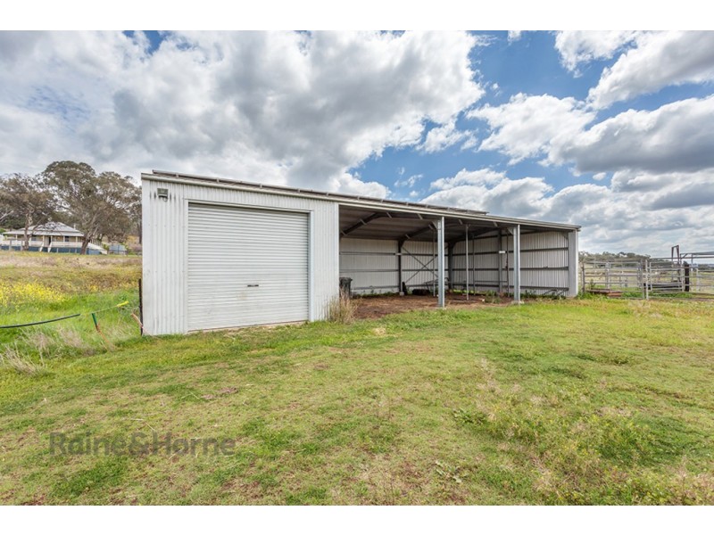69 Geitzel Road, Biddeston QLD 4401