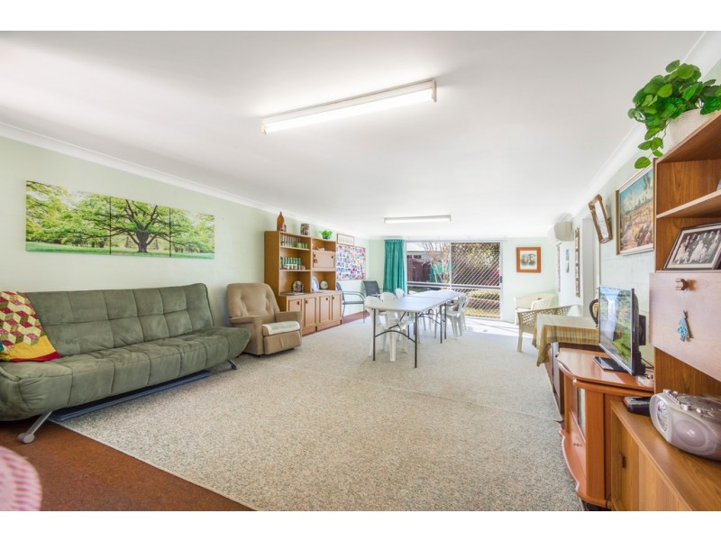 31 Shennan Street, Harristown QLD 4350