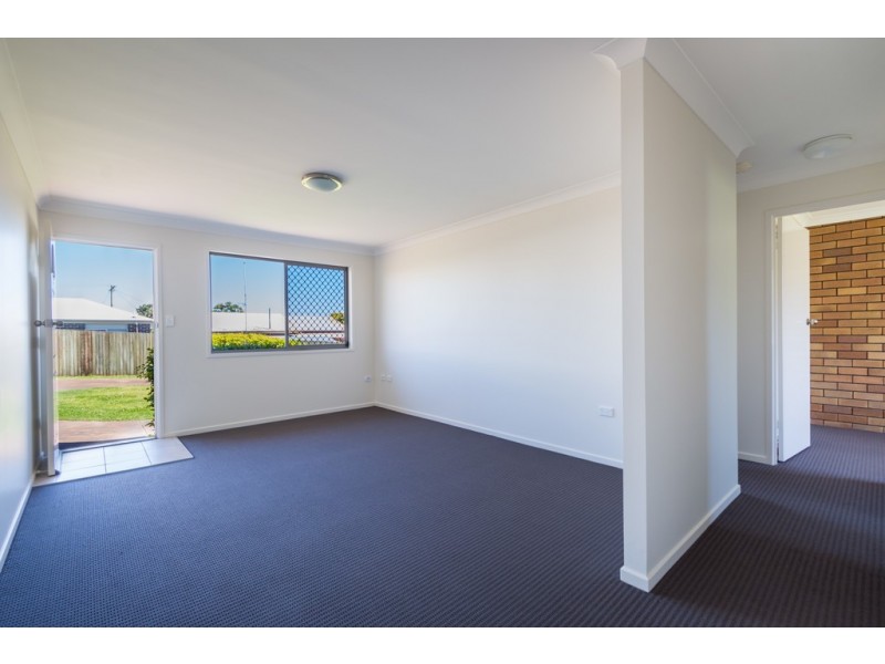 4/17 Hume Street, North Toowoomba QLD 4350