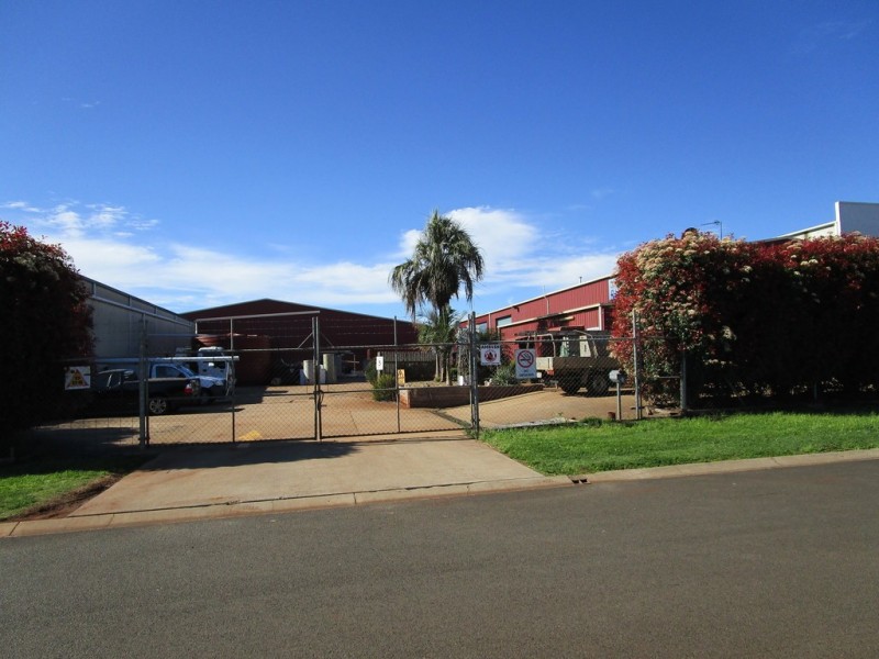 7 Tradewinds Court, Glenvale QLD 4350