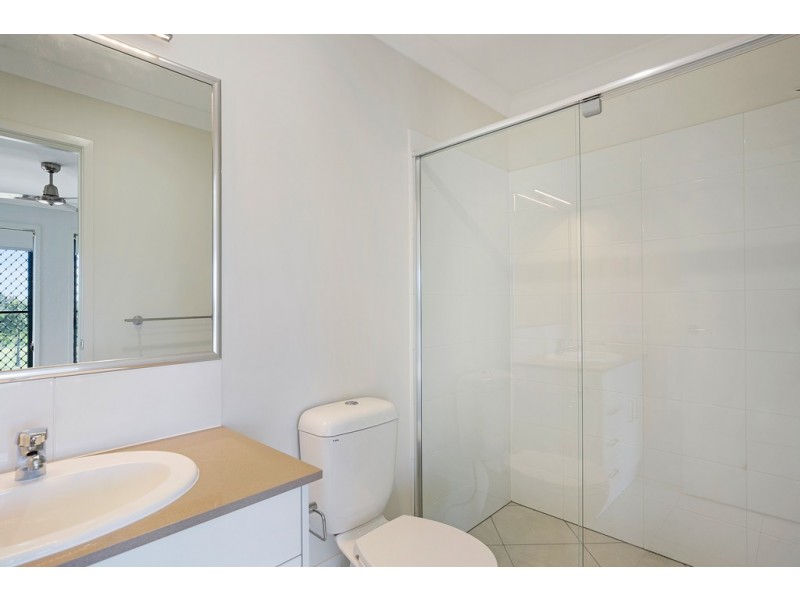 1/6 Rosenstengel Street, Darling Heights QLD 4350