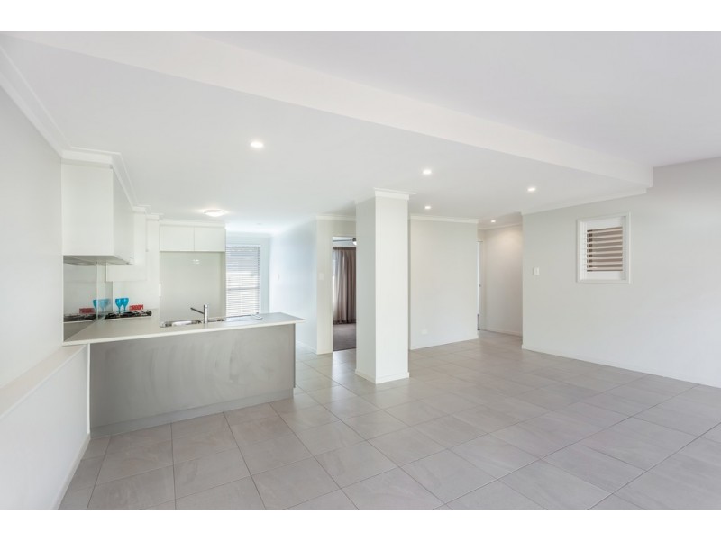 2/7 Gentle Street, North Toowoomba QLD 4350