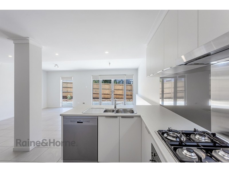 2/7 Gentle Street, North Toowoomba QLD 4350