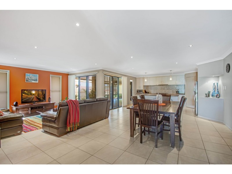 55 Ferguson Road, Westbrook QLD 4350