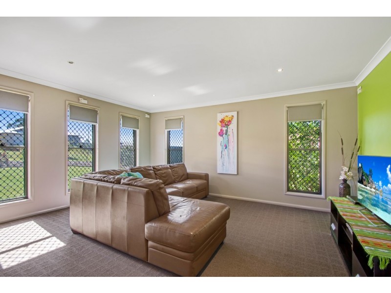 55 Ferguson Road, Westbrook QLD 4350