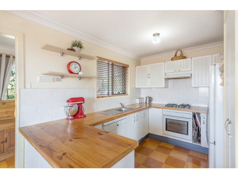 570 Greenwattle Street, Newtown QLD 4350