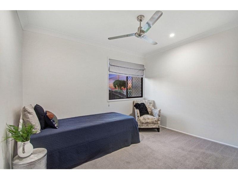 12 Glengowan Court, Newtown QLD 4350