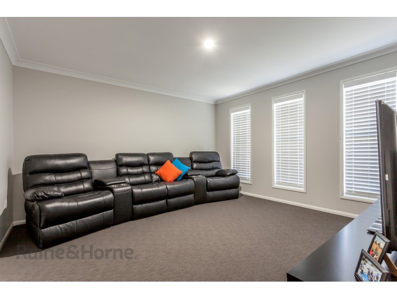 22 Gwenda Drive, Westbrook QLD 4350