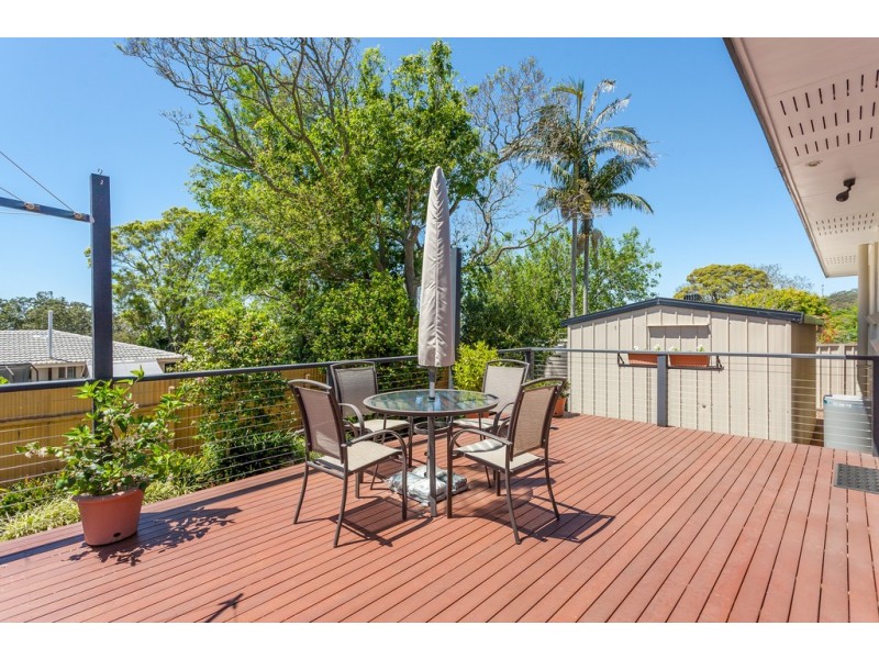 2 Bingara Street, Mount Lofty QLD 4350