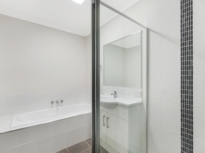 1/70 Kalimna Drive, Kleinton QLD 4352