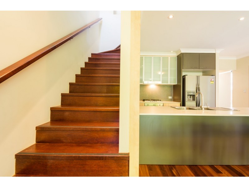 7/4B Herries Street, East Toowoomba QLD 4350