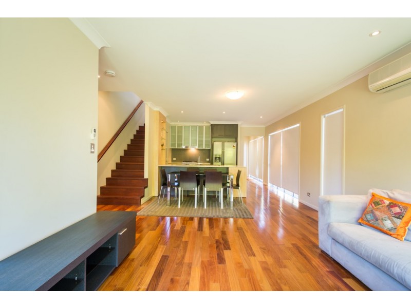 7/4B Herries Street, East Toowoomba QLD 4350