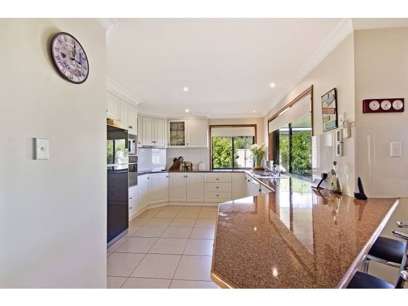 7 Jacaranda Court, Westbrook QLD 4350