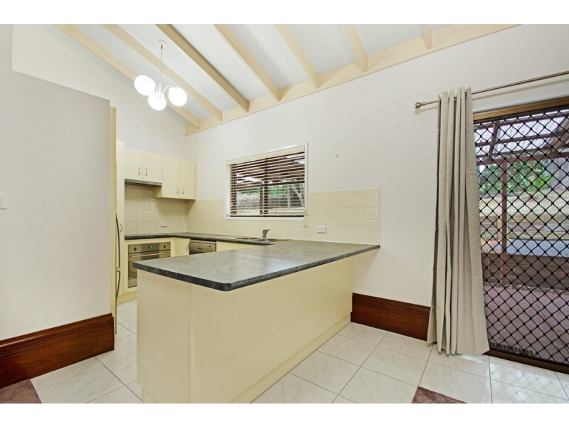 26 Amos Crescent, Mount Lofty QLD 4350