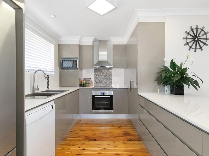 1 Cooloola Drive, Rangeville QLD 4350