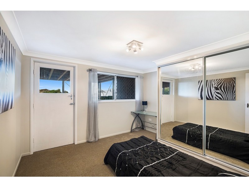 1 Cooloola Drive, Rangeville QLD 4350