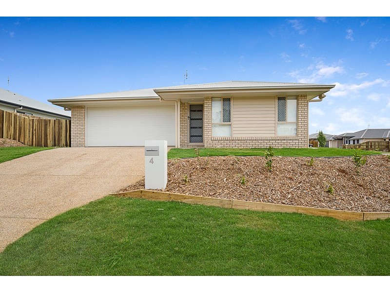 1/4 Dove Crescent, Kleinton QLD 4352