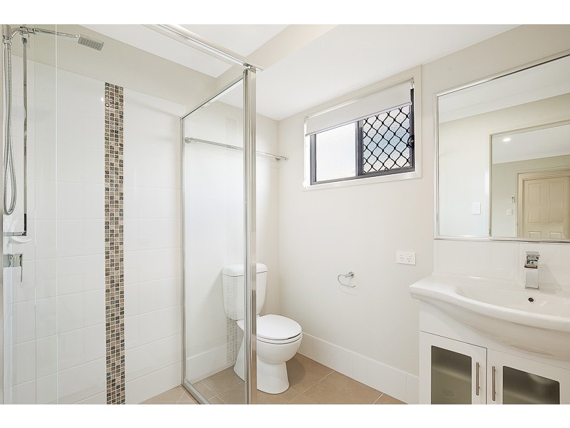 2/4 Dove Crescent, Kleinton QLD 4352