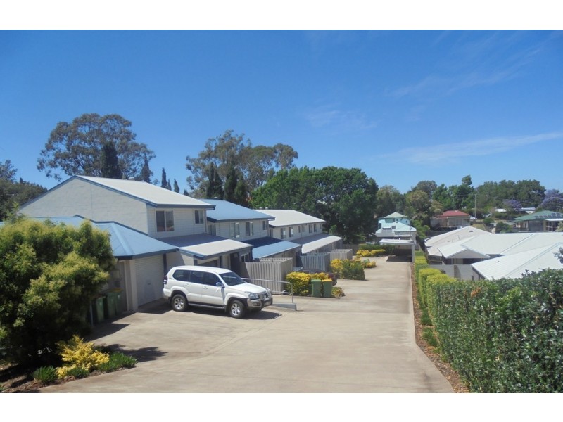 7/90 North Street, North Toowoomba QLD 4350
