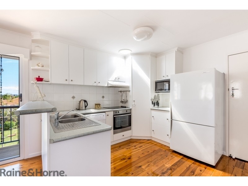 1 and 2 / 37 Barrymount Crescent, Mount Lofty QLD 4350