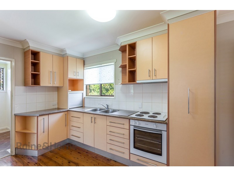 1 and 2 / 37 Barrymount Crescent, Mount Lofty QLD 4350