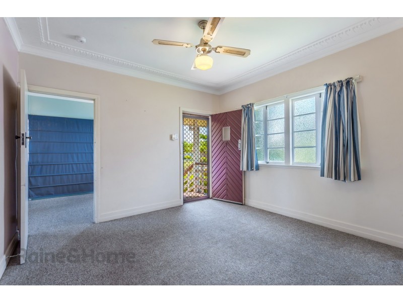 8A Bothwell Street, Newtown QLD 4350
